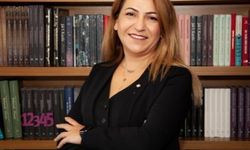 Prof. Dr. Şirin Karadeniz: "Eğitimde Dönüşüm Kaçınılmaz, Yapay Zeka Öğretmeni Yerine Geçemez"