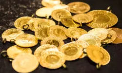 Altın Fiyatlarında Temkinli Bekleyiş ve Düşüş Eğilimi