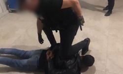Kıyafete Emdirilmiş 1 Kilo 400 Gram Madde Ele Geçirildi