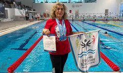Eskişehir Büyükşehir’in master yüzücüsü Kezban Yeşer’den rekor ve madalya başarısı