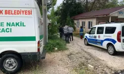 Burdur'da Alzheimer Hastası Kadın Yol Kenarında Hayatını Kaybetti