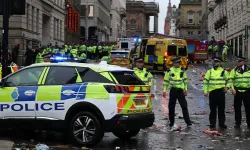 İngiliz Polisi, Liverpool'daki Araçlı Saldırıda Şüphelinin Kimliğini Neden Hızla Açıkladı?