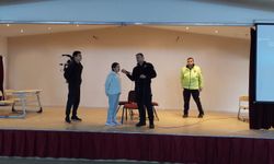 Öğrenciler polislik mesleğini yakından tanıdı
