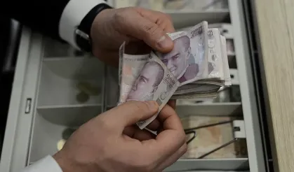 Mevduat faizleri zirveye koşuyor! Bankada parası olanlar dikkat: İşte 1 milyon TL'nin aylık getirisi