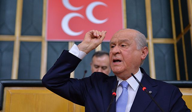 Bahçeli Gazeteciye Sinirlendi, Mesleği Bırak Dedi