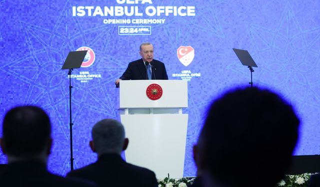 Cumhurbaşkanı Erdoğan: "Deprem Günlük Siyasete Alet Edilemez"
