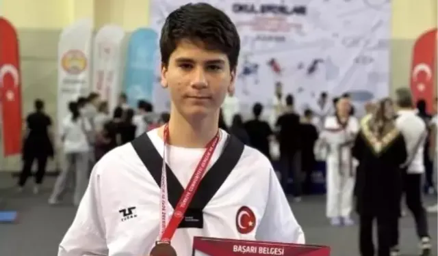 Kaan Türkmen, Taekwondo Türkiye Şampiyonası'nda Türkiye Üçüncüsü Oldu