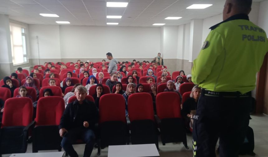Niğde’de 406 öğrenciye trafik eğitimi verildi