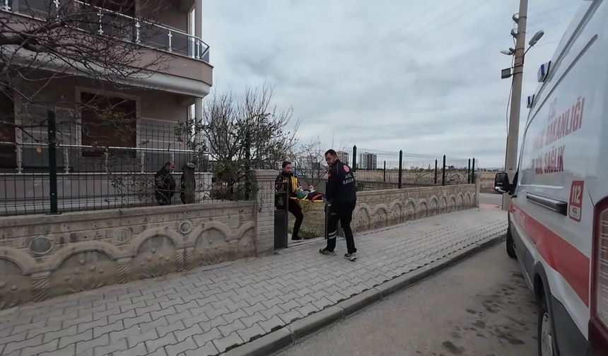 Pencereden düşen 3 yaşındaki çocuk yaralandı
